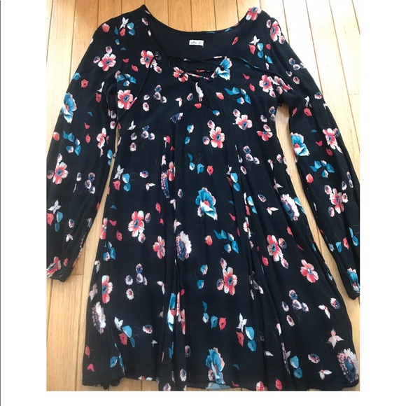 Hollister floral dress - Picture 1 of 2